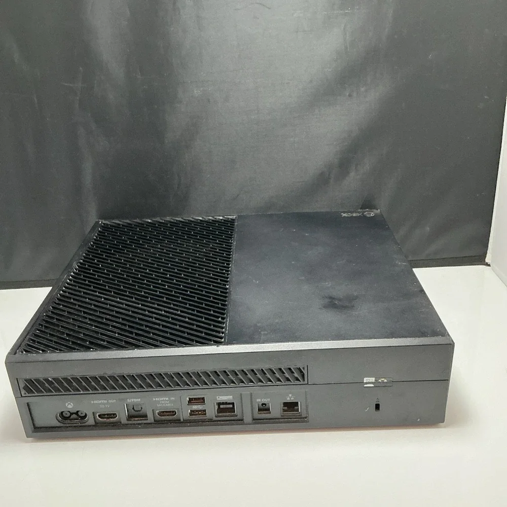 MICROSOFT XBOX ONE Console Model 1540‎ Untested Wo/Cord 500 GB